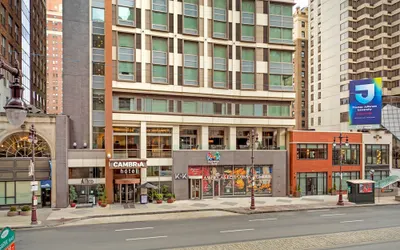 Cambria Hotel Philadelphia Downtown - Center City