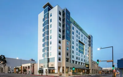 Hyatt Place Glendale / Los Angeles