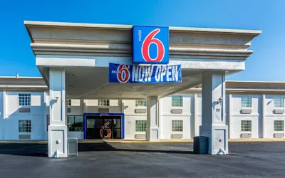 Motel 6 Petersburg, VA - Fort Lee