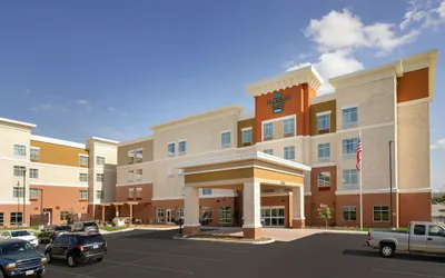 Homewood Suites by Hilton Kansas City Speedway