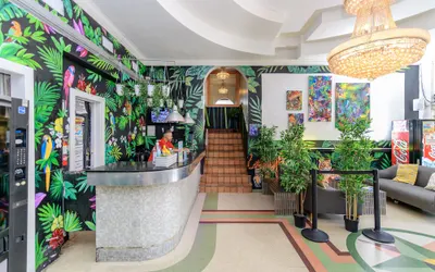 South Beach Rooms and Hostel
