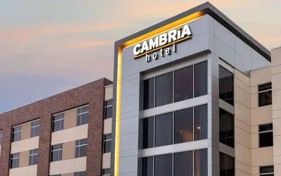 Cambria Hotel Omaha Downtown