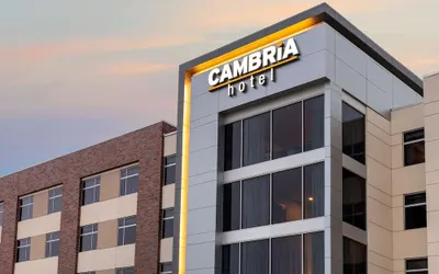 Cambria Hotel Omaha Downtown