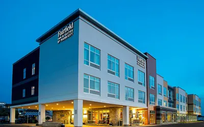 Fairfield Inn & Suites by Marriott Duluth Waterfront