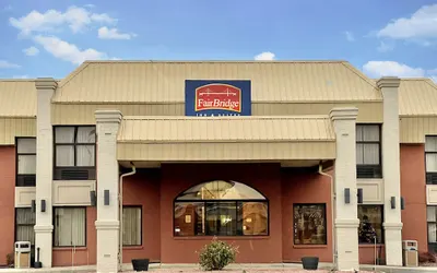 FairBridge Inn & Suites Fort Wayne