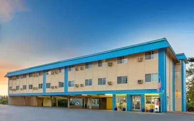 Umpqua Valley Hotel