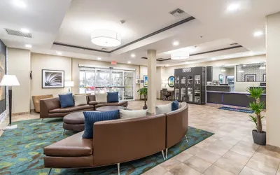 Candlewood Suites Portland Airport, an IHG Hotel