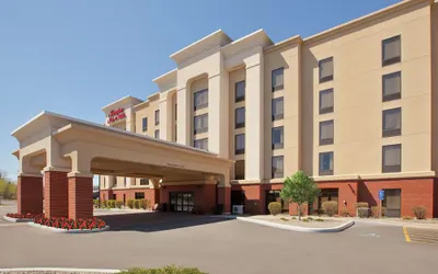 Hampton Inn & Suites Plattsburgh