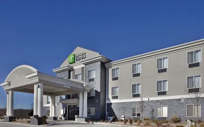 Holiday Inn Express Hotel & Suites Pittsburg, an IHG Hotel