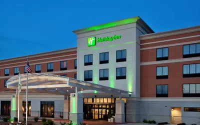 Holiday Inn St. Louis Fairview Heights, an IHG Hotel