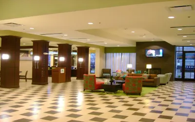 Holiday Inn St. Louis Fairview Heights, an IHG Hotel