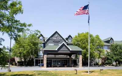 Country Inn & Suites by Radisson, Carlisle, PA