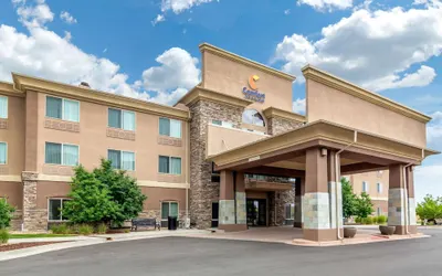 Comfort Inn & Suites Brighton Denver NE Medical Center