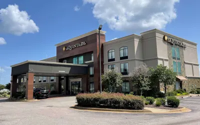 La Quinta Inn & Suites by Wyndham Horn Lake / Southaven Area