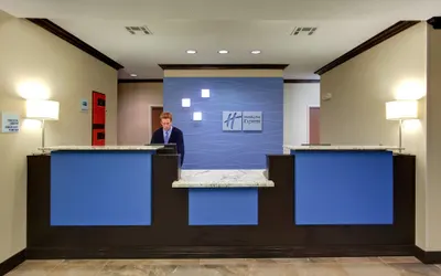 Holiday Inn Express Hotel & Suites Albuquerque Airport, an IHG Hotel