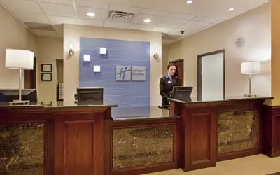 Holiday Inn Express & Suites Guthrie by IHG