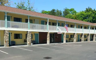 Hampton Motor Inn