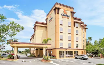 Comfort Suites Orlando Airport