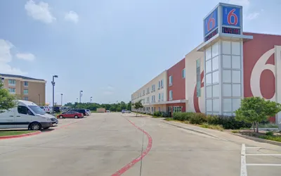 Motel 6 Roanoke, TX - Northlake - Speedway