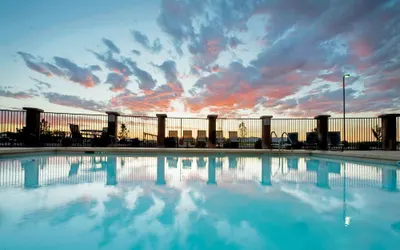 Holiday Inn Express & Suites Willcox, an IHG Hotel