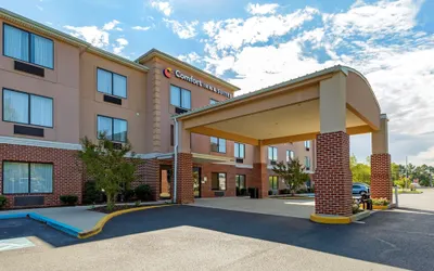 Comfort Inn & Suites Cambridge