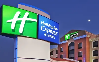 Holiday Inn Express & Suites Yukon, an IHG Hotel