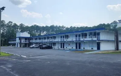 Travelodge by Wyndham Kingsland GA