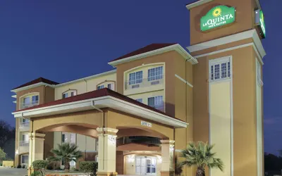 La Quinta Inn & Suites by Wyndham Corsicana