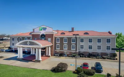 Holiday Inn Express Hotel & Suites Magee, an IHG Hotel