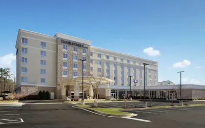 DoubleTree by Hilton Richmond Airport