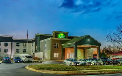 La Quinta Inn & Suites by Wyndham Lexington Park - Patuxent