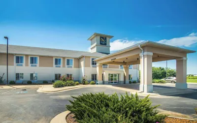 Quality Inn Parsons North