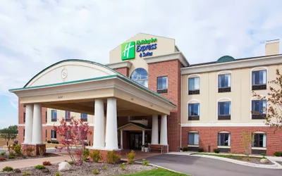 Holiday Inn Express & Suites Howell, an IHG Hotel