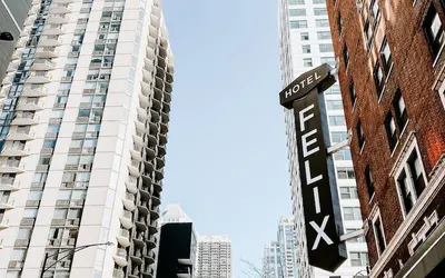 Hotel Felix River North/Magnificent Mile