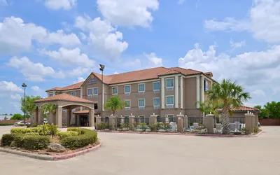 Comfort Inn And Suites Winnie