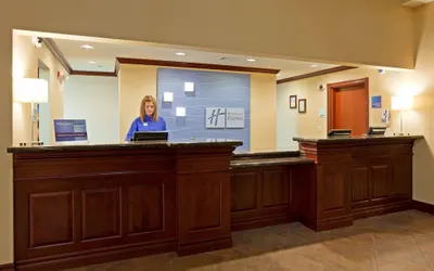 Holiday Inn Express & Suites Winona by IHG