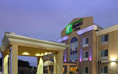 Holiday Inn Express & Suites Carthage, an IHG Hotel