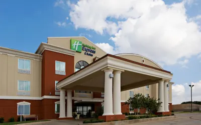 Holiday Inn Express &Suites Snyder by IHG
