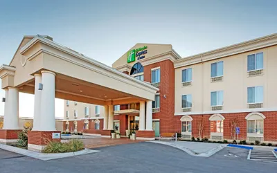 Holiday Inn Express Hotel & Suites Ozona, an IHG Hotel