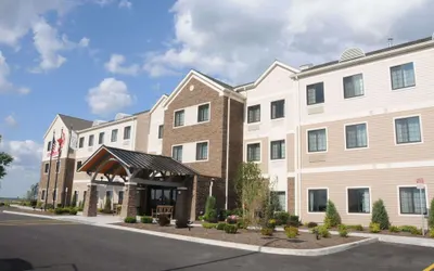 Hawthorn Suites by Wyndham Williamsville Buffalo Airport