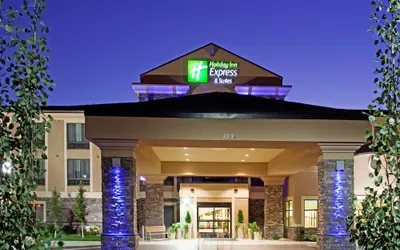 Holiday Inn Express & Suites Logan