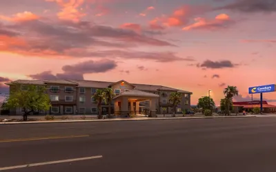 Comfort Inn & Suites Yuma I-8