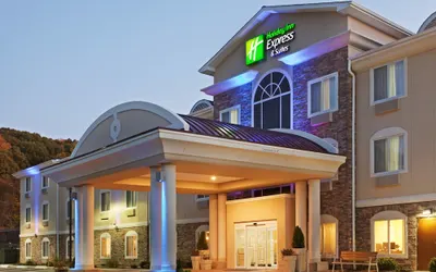 Holiday Inn Express & Suites Meriden by IHG