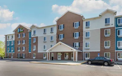 Extended Stay America Select Suites - Akron - South