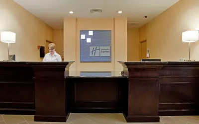 Holiday Inn Express Hotel & Suites Raleigh SW NC State by IHG