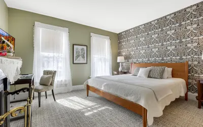 50 Lincoln Short North B&B