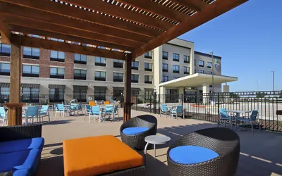 Holiday Inn Express & Suites Dallas-Frisco NW Toyota Stdm, an IHG Hotel