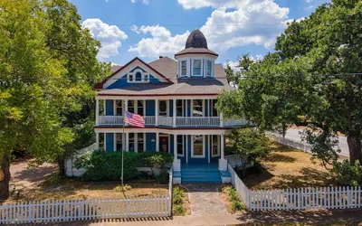 Magpie Inn