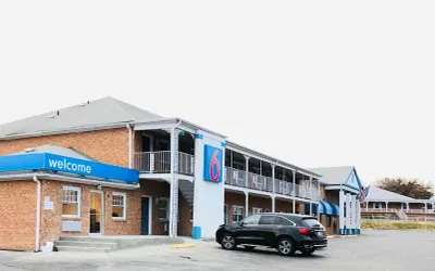 Motel 6 Falls Church, VA - Arlington Boulevard