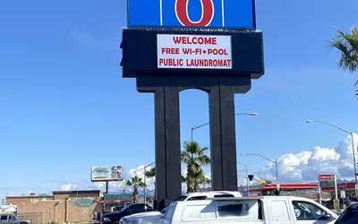 Motel 6 Bullhead City, AZ